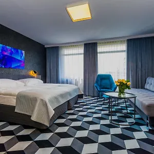 hotellátogatás